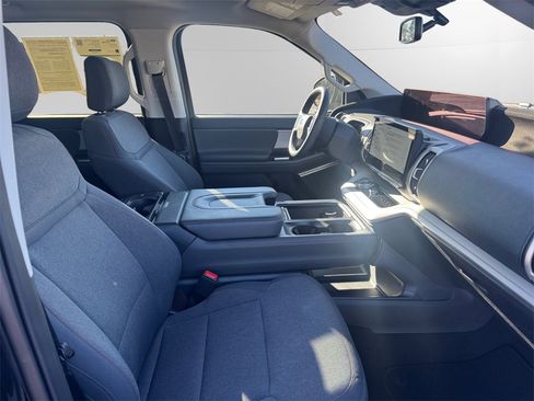 Certified 2025 Ford Expedition Max Active image 15