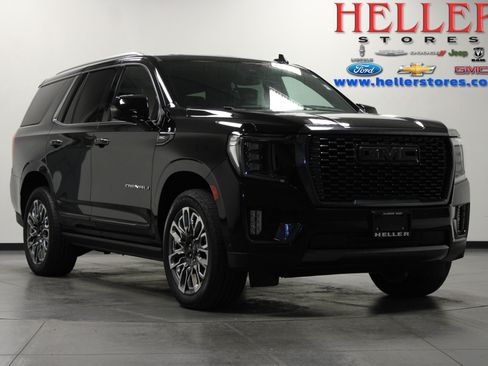 Used 2023 GMC Yukon Denali Ultimate AWD/4WD image 1