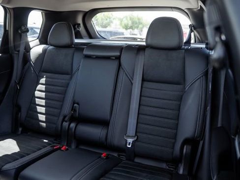 New 2026 Mitsubishi Outlander AWD image 32