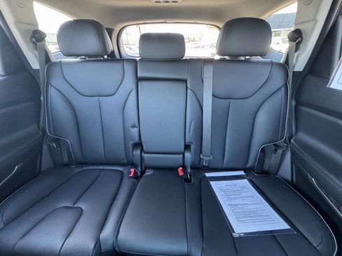 Used 2023 Hyundai Santa Fe Limited image 20