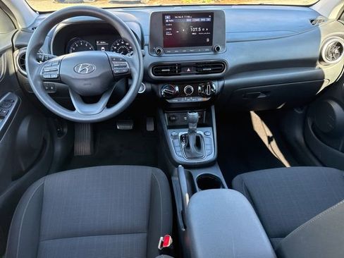 Certified 2023 Hyundai Kona SEL image 4