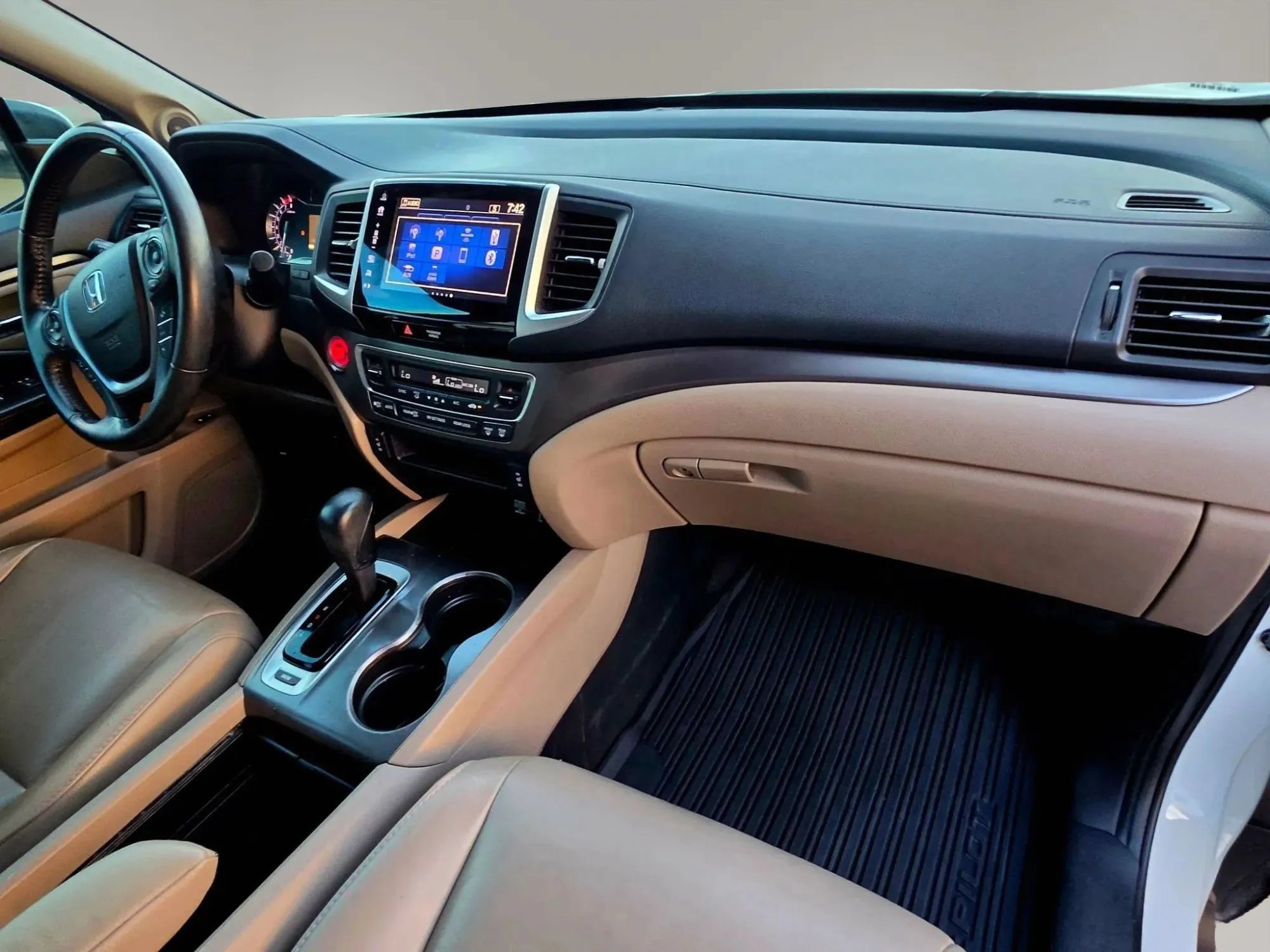 Used 2018 Honda Pilot EX-L image 9