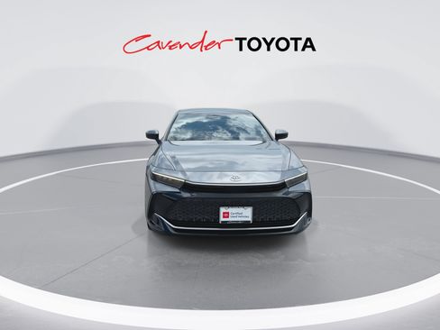 Certified 2023 Toyota Crown w/ Advanced Technology Package AWD/4WD image 3