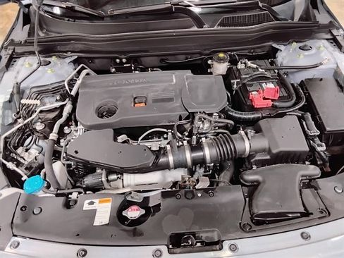 Used 2022 Honda Accord Sport image 9