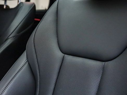 Certified 2023 BMW X4 M40i w/ Premium Package image 23