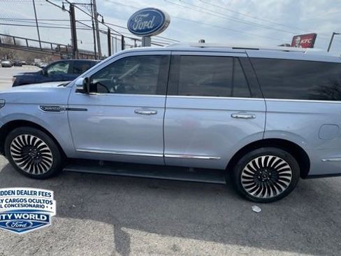 Used 2019 Lincoln Navigator Black Label AWD/4WD image 2