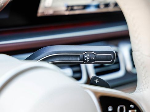 Certified 2023 Mercedes-Benz Maybach GLS 600 Maybach GLS 600 image 24