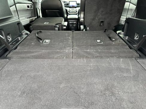 Certified 2023 Ford Explorer XLT w/ Equipment Group 202A RWD image 15