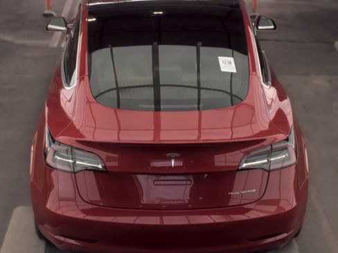 Used 2018 Tesla Model 3 Long Range AWD/4WD image 4