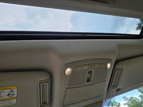 Used 2019 Nissan Armada SL w/ Premium Package RWD image 29