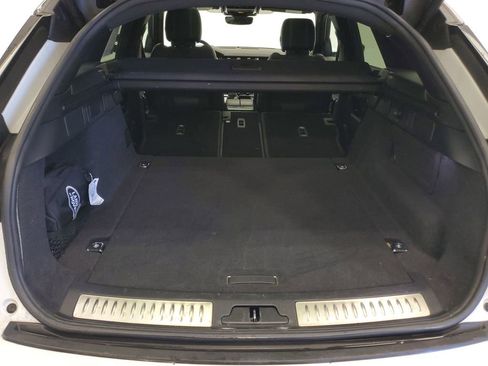 Used 2021 Land Rover Range Rover Velar R-Dynamic S image 26