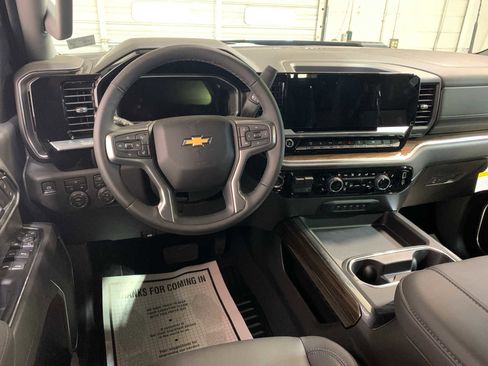 New 2026 Chevrolet Silverado 3500 LT w/ All Star Edition image 4