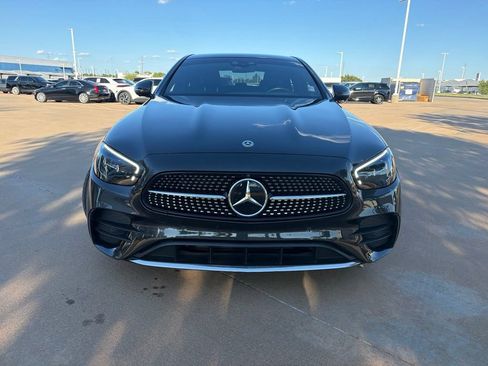 Used 2023 Mercedes-Benz E 350 4MATIC Sedan image 6
