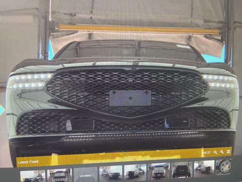 Used 2026 Genesis G90 3.5T Prestige image 2