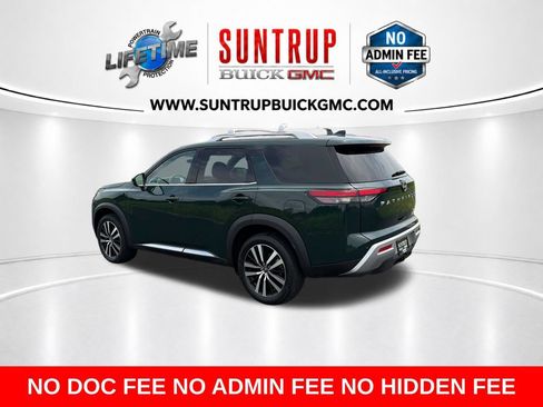 Used 2023 Nissan Pathfinder Platinum AWD/4WD image 4