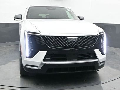 New 2025 Cadillac Escalade IQ Luxury 1