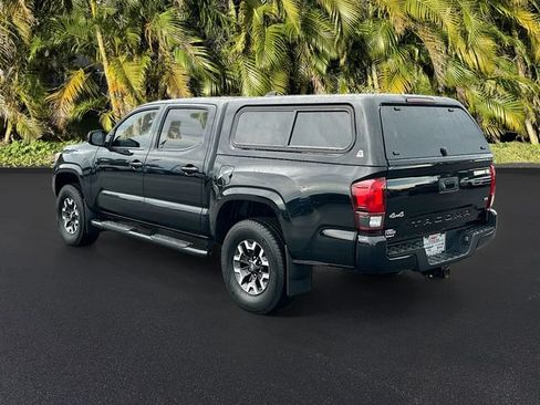 Used 2022 Toyota Tacoma SR AWD/4WD image 7