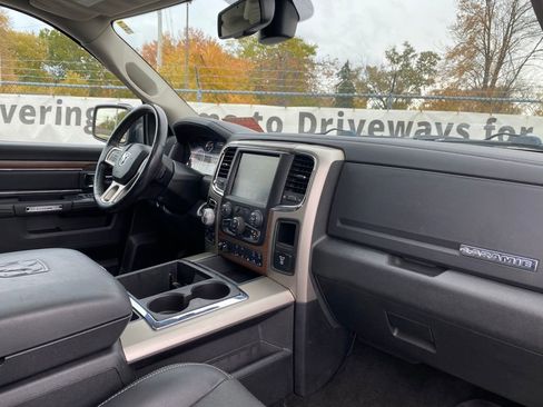 Used 2014 RAM 1500 Laramie w/ Convenience Group image 21