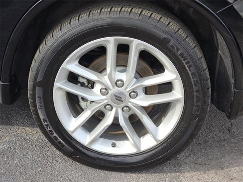 Used 2023 Dodge Durango GT image 8