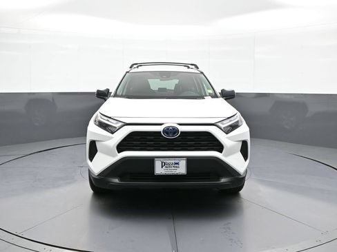 Certified 2024 Toyota RAV4 LE AWD/4WD image 2
