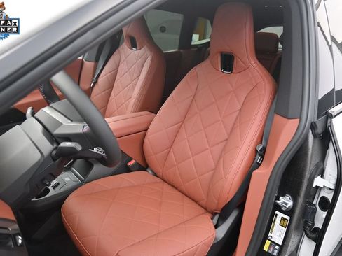 Used 2025 BMW iX M60 AWD/4WD image 13