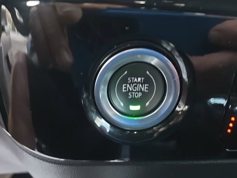 Used 2022 Chevrolet Silverado 1500 RST w/ Z71 Off-Road Package image 25