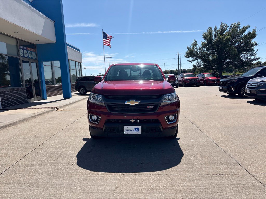Used 2018 Chevrolet Colorado Z71 AWD/4WD image 2
