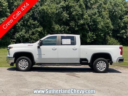 Used 2020 Chevrolet Silverado 2500 LT w/ Z71 Off-Road Package AWD/4WD image 4