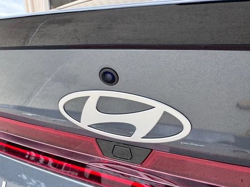 New 2026 Hyundai Elantra SEL Sport Premium FWD image 15