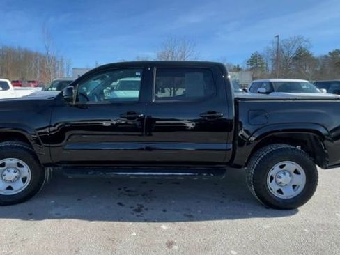 Certified 2023 Toyota Tacoma SR image 5