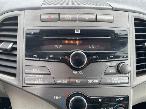Used 2009 Toyota Venza image 25