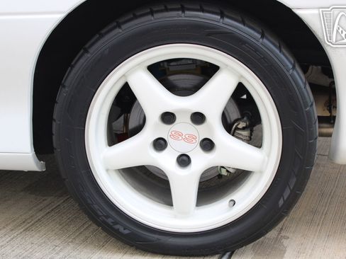 Used 1997 Chevrolet Camaro SS w/ Preferred Equipment Group 2 RWD image 33
