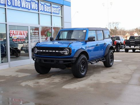 Used 2022 Ford Bronco Wildtrak image 6