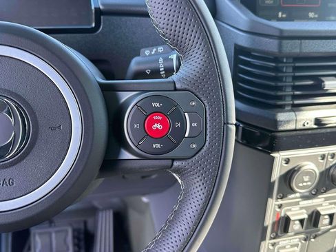 New 2025 INEOS Grenadier Fieldmaster Edition image 22