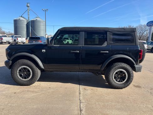 Used 2023 Ford Bronco Big Bend w/ Sasquatch Package image 7