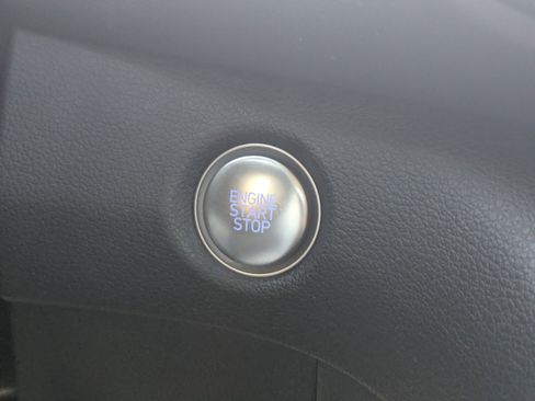 Certified 2023 Hyundai Santa Fe SEL image 36