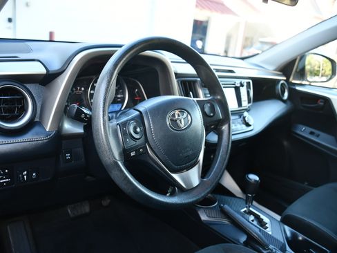 Used 2013 Toyota RAV4 XLE image 8