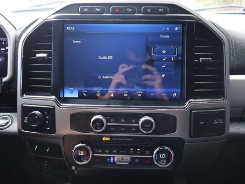 Used 2022 Ford F250 Lariat w/ Lariat Ultimate Package AWD/4WD image 35
