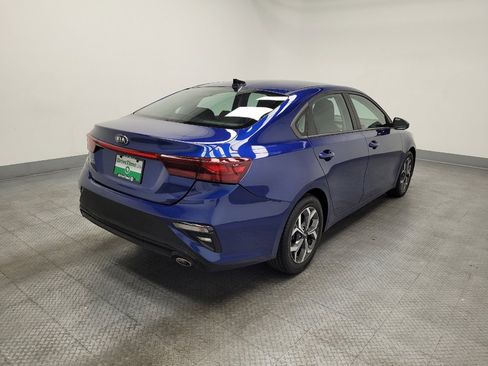 Used 2021 Kia Forte LXS FWD image 9