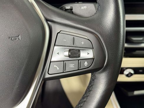 Used 2023 BMW i4 eDrive35 RWD image 23