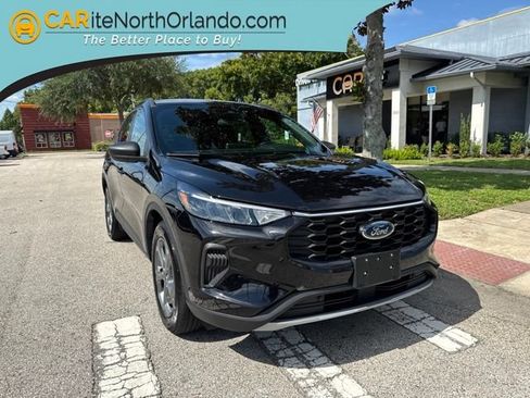 Used 2025 Ford Escape ST-Line FWD image 1
