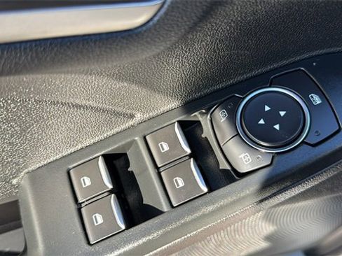 Certified 2022 Ford Escape SEL image 11