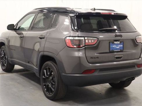 Certified 2022 Jeep Compass Latitude AWD/4WD image 8