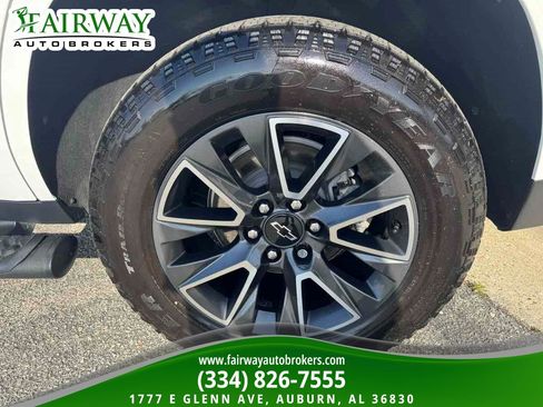 Used 2022 Chevrolet Tahoe Z71 w/ Luxury Package image 35