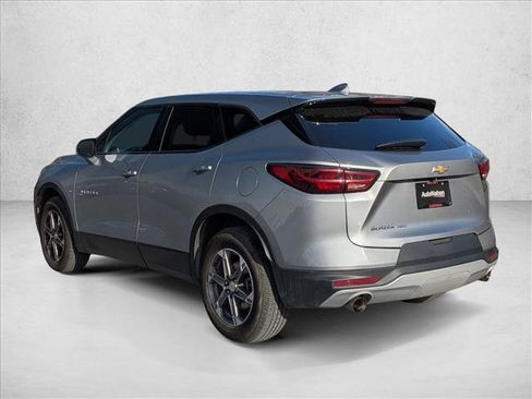 Used 2023 Chevrolet Blazer LT image 5