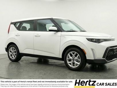 Used 2025 Kia Soul LX w/ LX Technology Package