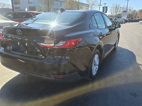 Certified 2025 Toyota Camry LE w/ Convenience Package AWD/4WD image 8
