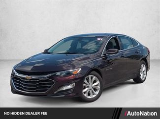 Used 2021 Chevrolet Malibu LT FWD video 1