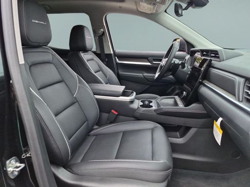 New 2026 GMC Terrain Denali AWD/4WD image 28
