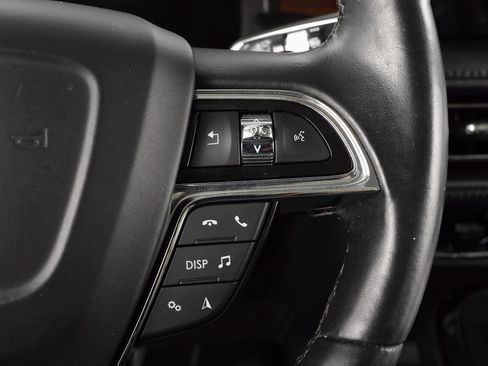 Used 2022 Lincoln Nautilus Reserve w/ Class II Trailer Tow Package image 20